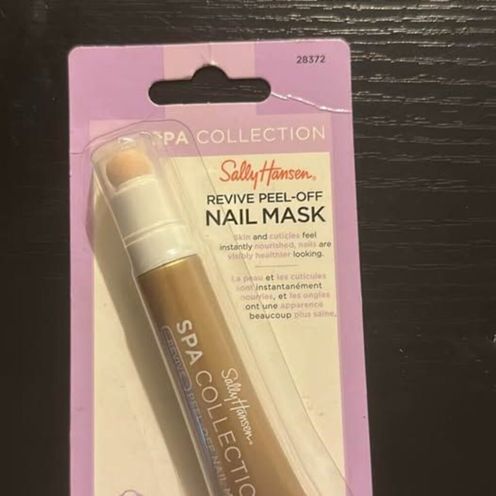 Sally Hansen Revive Peel-Off Nail Mask